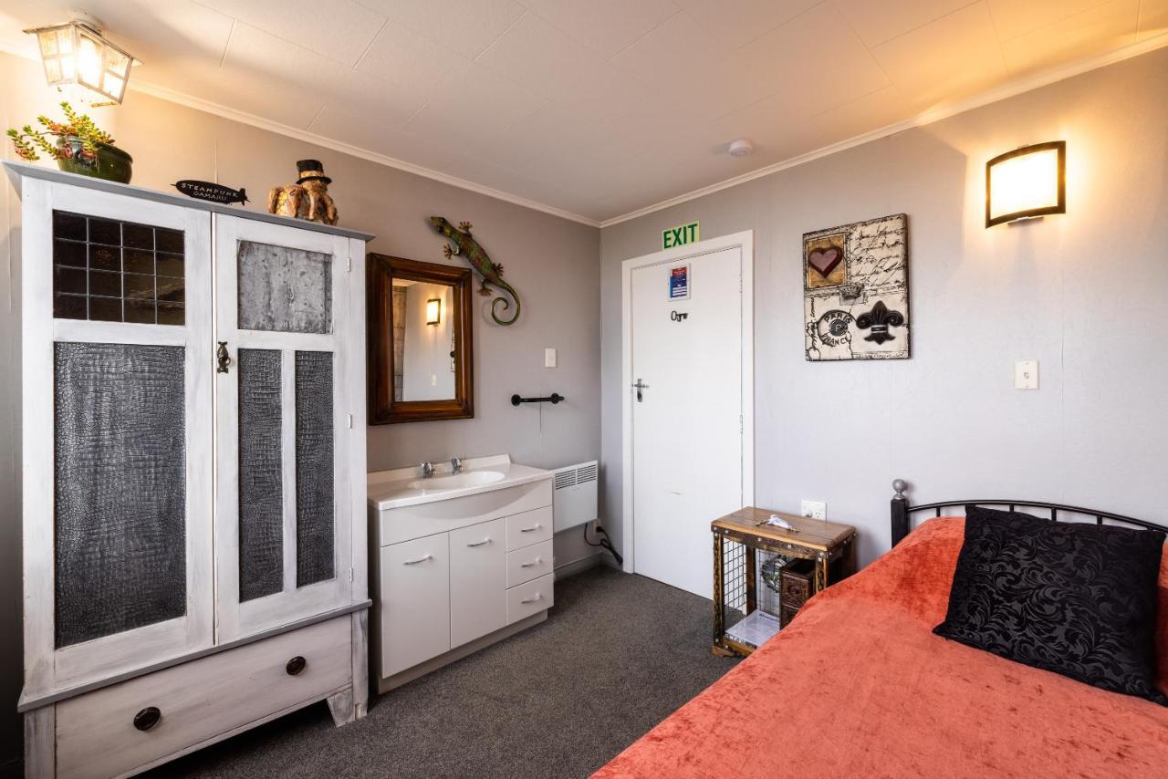 Oamaru Backpackers Hostel Buitenkant foto